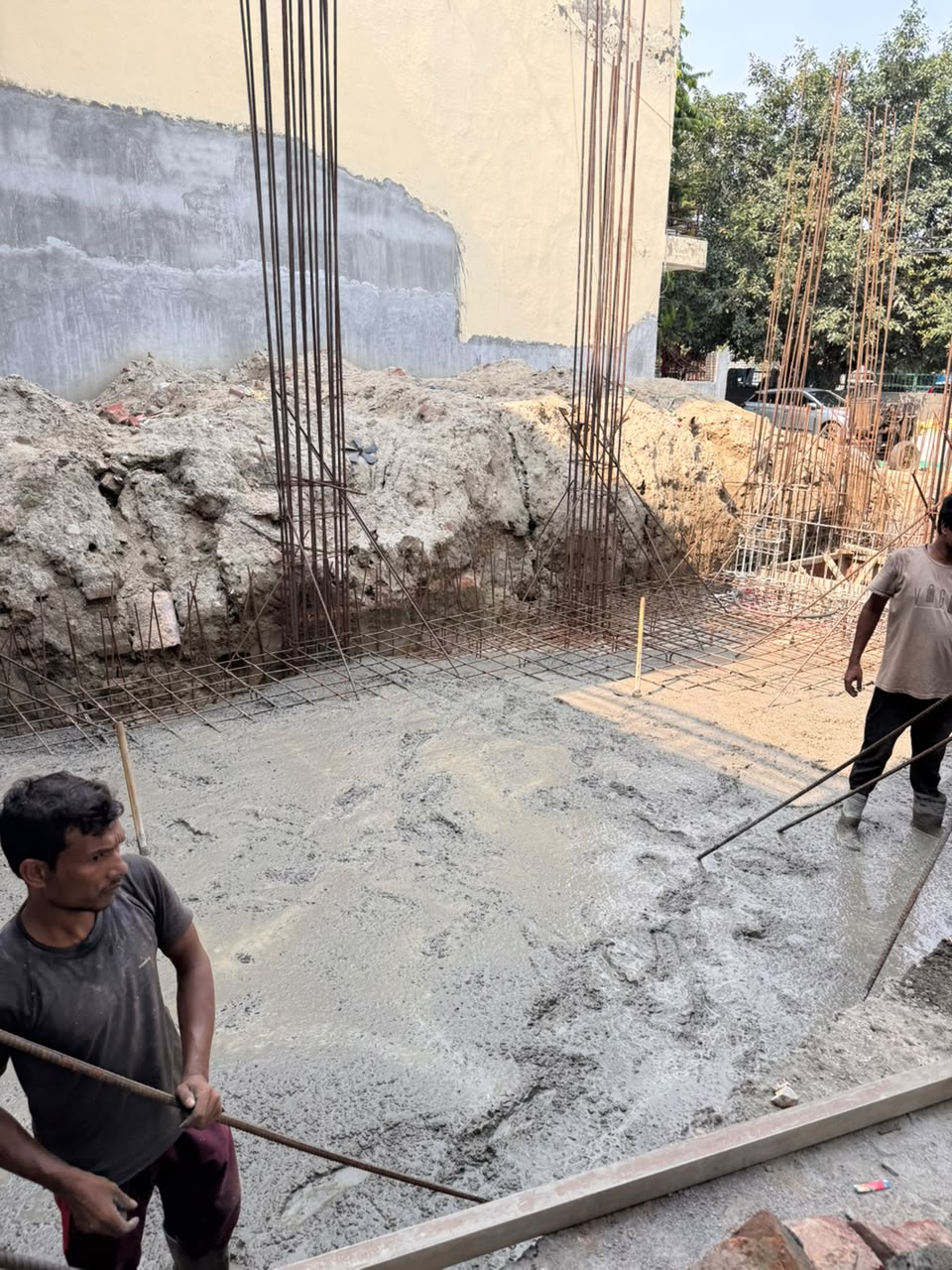 Full plot excavation with foundation steel grid at our Sector 15 Noida site